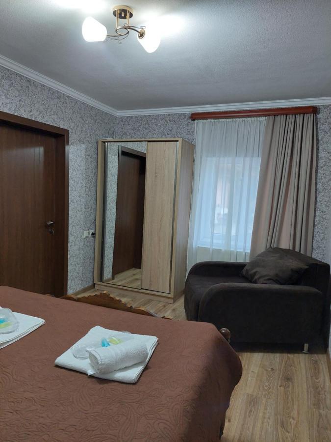 Sesilia Hotel Kazbegi Exterior photo